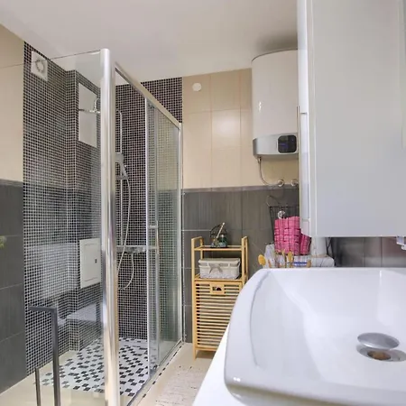 Amazing In With Wifi Apartamento