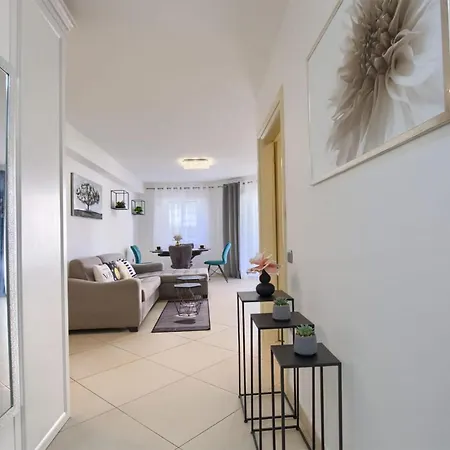 Apartamento Amazing In With Wifi *